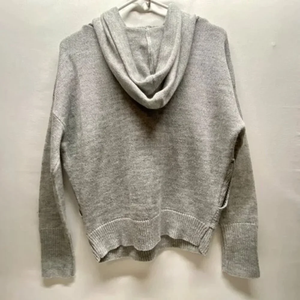 Vici Hooded Sweater Women's Small Gray Black Stars Knit Pullover‎ Nordstrom EUC